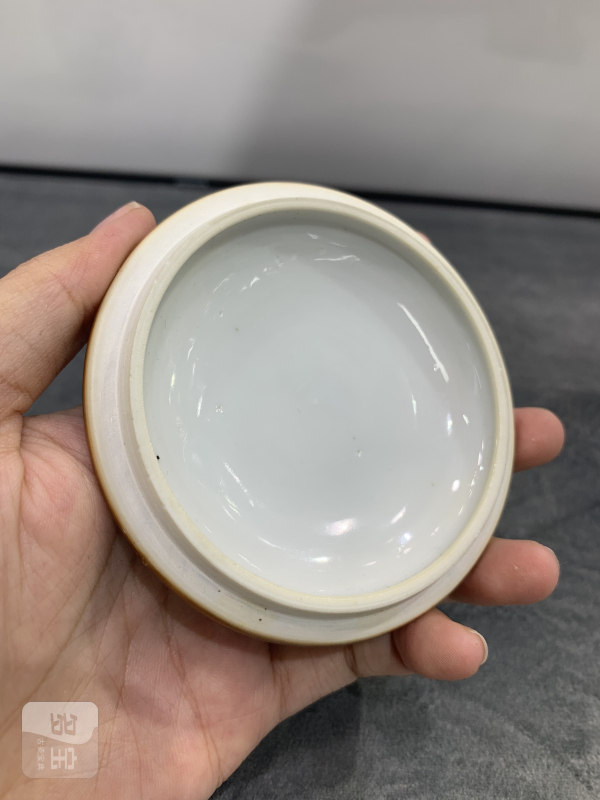 清康熙青花缠枝花卉纹铃铛盖杯 - 图11